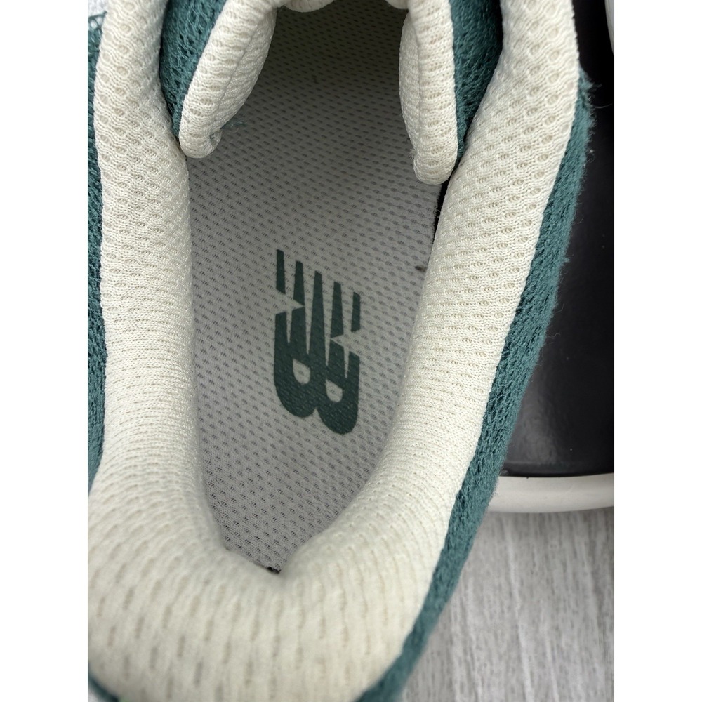 New Balance 696v6 Mens Size 8 White Green Hard Court Tennis Pickleball Shoes - Picture 9 of 12